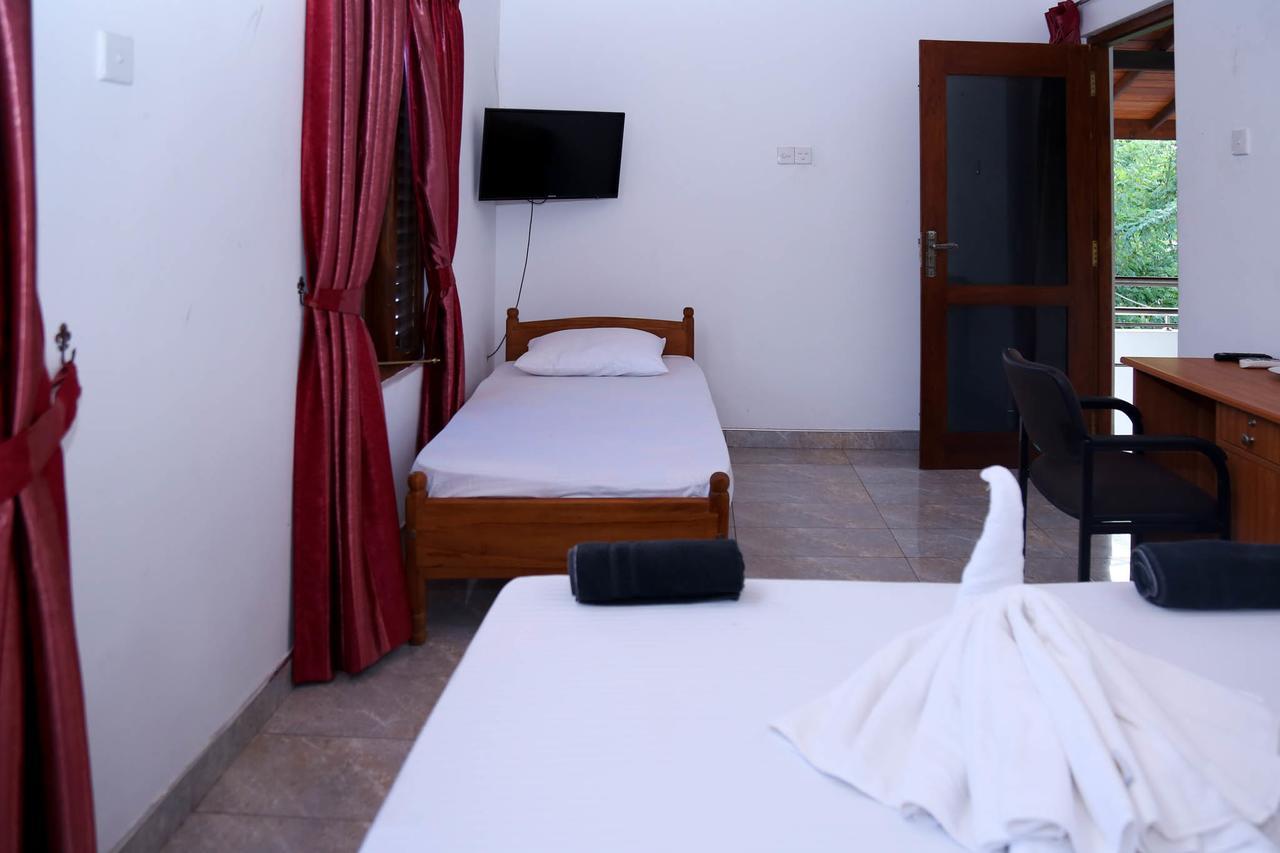 White Horse Mirissa Hotel Екстериор снимка